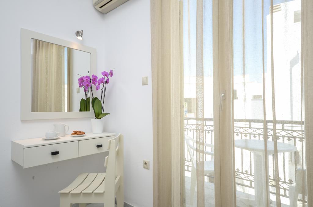 Отель Soula Naxos Naxos City Экстерьер фото